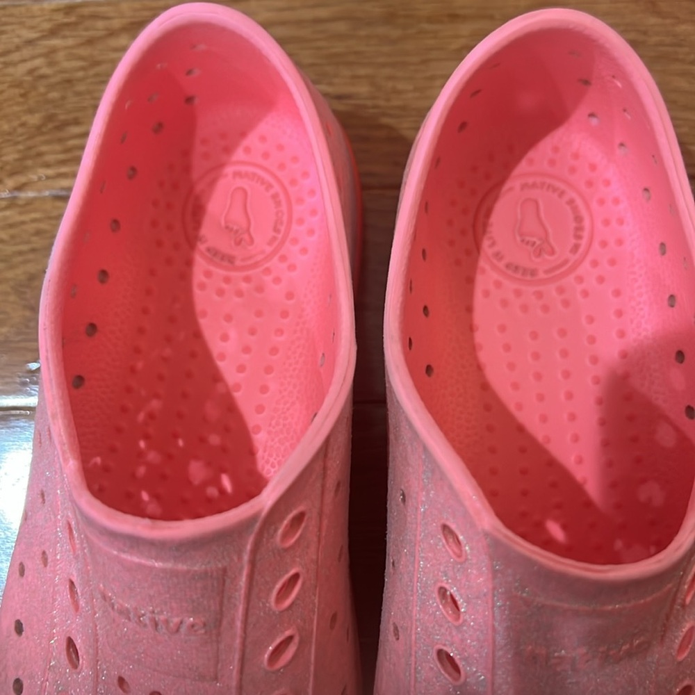 Native shoes - Picture 4 of 5